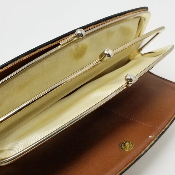 Vintage Baronet Brown Leather Wallet with Goldtone Fleur De Lis Symbol | Wallets - Picture 5 of 10